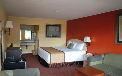 Photo 5 - Duffys Motel Calhoun by Hotel O GA I-75