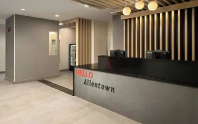 Photo 4 - TownePlace Suites by Marriott Allentown West