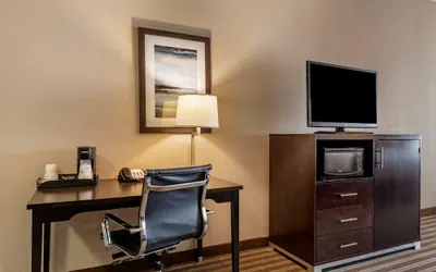 Photo 5 - Best Western Plus North Odessa Inn & Suites