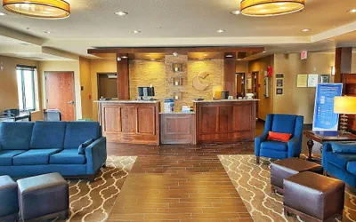 Photo 3 - Comfort Inn & Suites