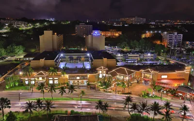 Photo 2 - Guam Plaza Resort