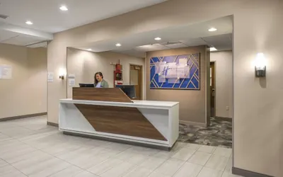 Photo 4 - Holiday Inn Express Hotel & Suites Belgrade by IHG