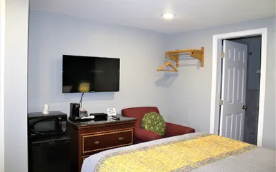 Photo 5 - HavenPointe Inn & Suites