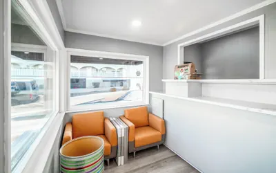 Photo 2 - Pacific Inn & Suites