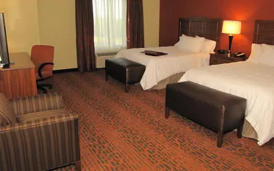 Photo 4 - Hampton Inn & Suites Jamestown, ND