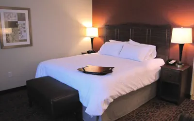 Photo 5 - Hampton Inn & Suites Jamestown, ND