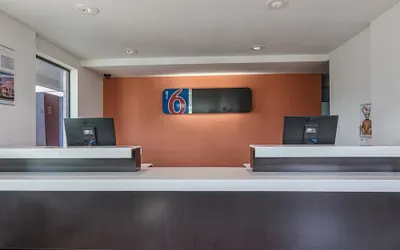 Photo 4 - Motel 6 Texarkana, AR