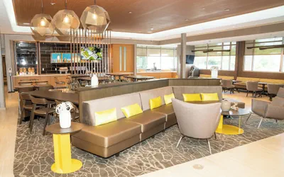 Photo 2 - SpringHill Suites by Marriott Woodbridge