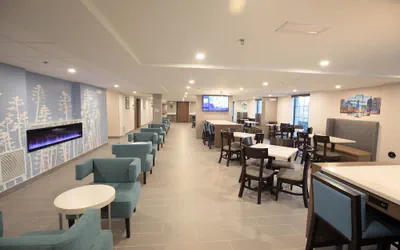 Photo 3 - MainStay Suites Oak Brook Terrace-Chicago