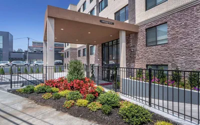 Photo 2 - Comfort Inn JFK Airport