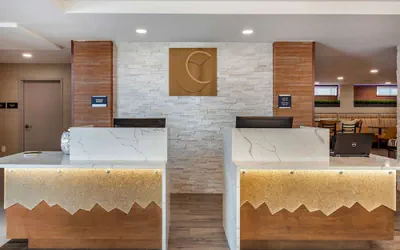 Photo 5 - Comfort Inn JFK Airport