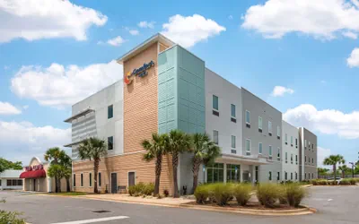 Photo 2 - Comfort Inn Miramar Beach-Destin