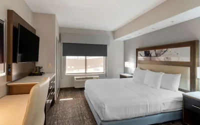 Photo 2 - Best Western Premier Liberty Inn & Suites