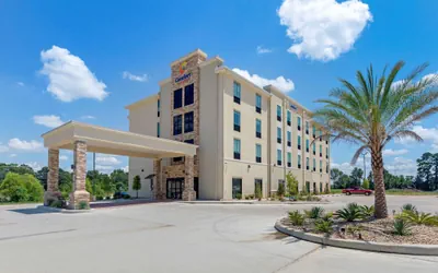 Photo 2 - Comfort Suites West Monroe near Ike Hamilton Expo Center