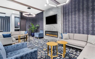 Photo 4 - La Quinta Suites by Wyndham South Bend Notre Dame Area