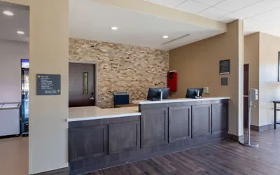 Photo 3 - Comfort Inn & Suites Balch Springs - SE Dallas