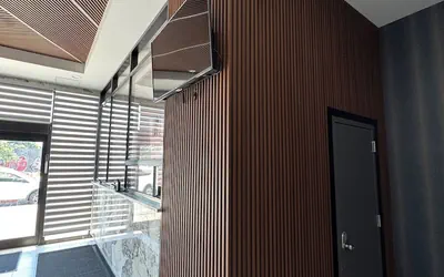Photo 3 - Capital Hotel