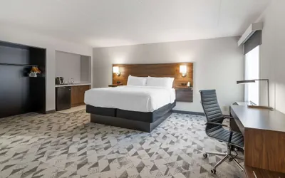 Photo 5 - Best Western Plus Harrisonburg