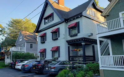 Photo 2 - Hearthside Inn