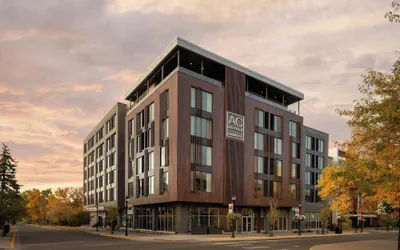 Photo 2 - AC Hotel Bozeman Downtown