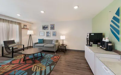 Photo 5 - Woodspring Suites Dayton North