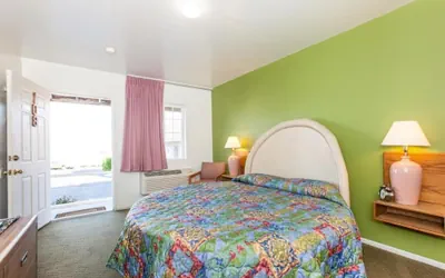 Photo 3 - Route 66 Motel