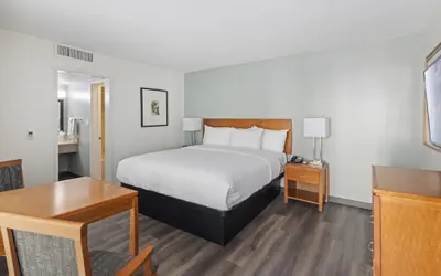 Photo 4 - Vagabond Inn Glendale