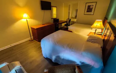 Photo 2 - Clover Inn & Suites