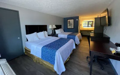 Photo 4 - Travelodge By Wyndham Charles Town/Harpers Ferry