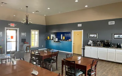 Photo 2 - Kenedy Inn & Suites