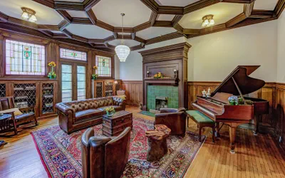 Photo 3 - Oak Hall Mansion and Boutique Hotel
