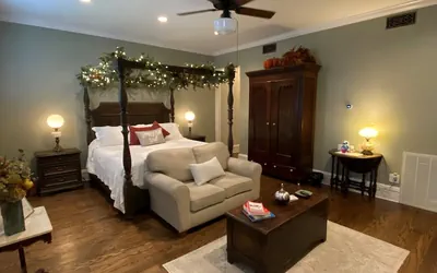Photo 5 - Belle Louise Historic Guest House