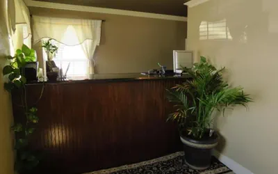Photo 3 - Best Inn Motel