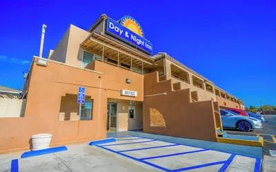 Day&Night Inn