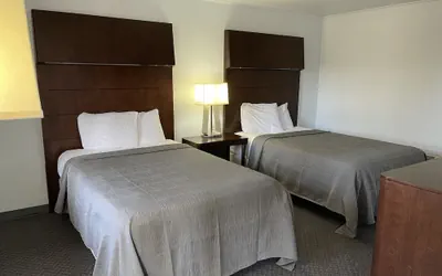 Photo 5 - Rips Country Inn