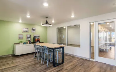 Photo 3 - WoodSpring Suites Broomfield-Westminster