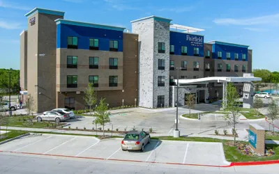 Photo 2 - Fairfield Inn & Suites by Marriott Corinth South Denton Area