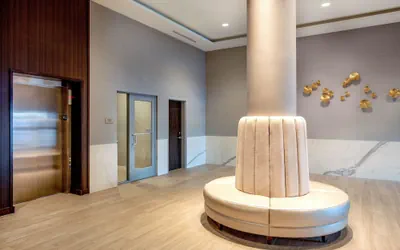 Photo 3 - SpringHill Suites by Marriott Boston Logan Airport Revere Beach