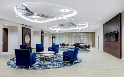 Photo 4 - SpringHill Suites by Marriott Boston Logan Airport Revere Beach