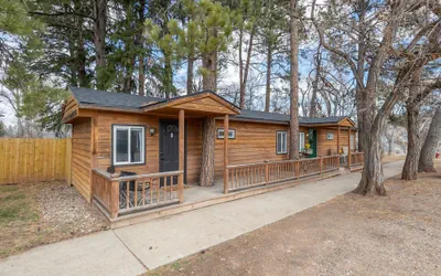 Photo 2 - Spearfish Cottages