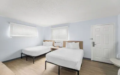 Photo 3 - Birch Hill Suites - Jackson