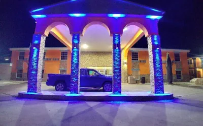 Photo 2 - Alien Residence Inn