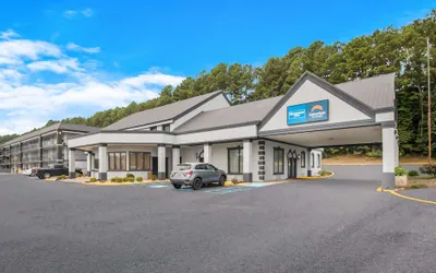 Photo 2 - Rodeway Inn Cleveland TN I-75