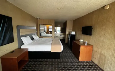 Photo 3 - Casa Playa Inn & Suites Stanton Anaheim Area