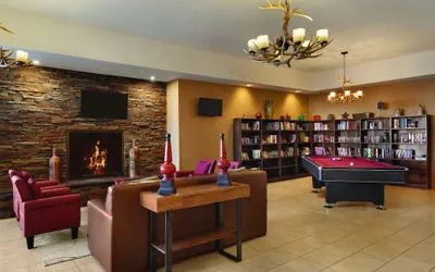Photo 2 - Bakken Airport XWA Hotel & Studios