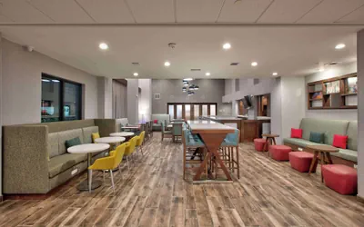 Photo 3 - Hampton Inn & Suites Dalhart
