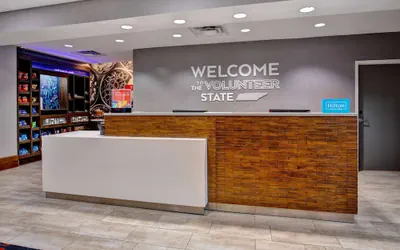 Photo 4 - Hampton Inn By Hilton Paris