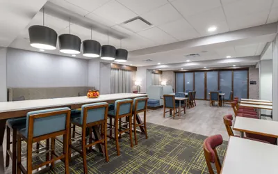 Photo 4 - Hampton Inn Monticello