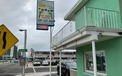 Photo 2 - RusMar Motel