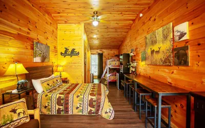 Photo 3 - Bigfoot Lodge Room Three